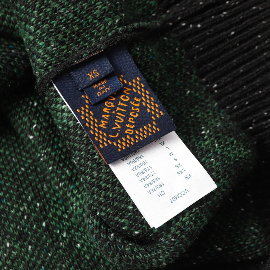 Retro atmosphere round neck autumn and winter loose and lazy feeling thick unisex sweater M832-Black