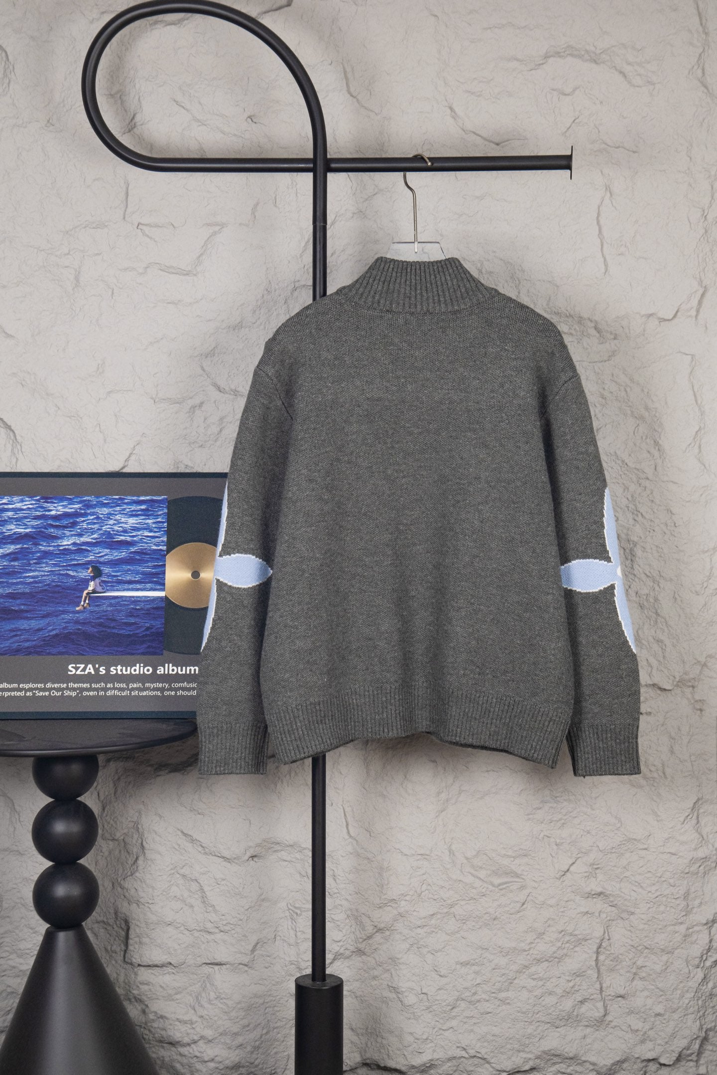 Retro atmosphere round neck autumn and winter loose and lazy feeling thick unisex sweater P205-Grey