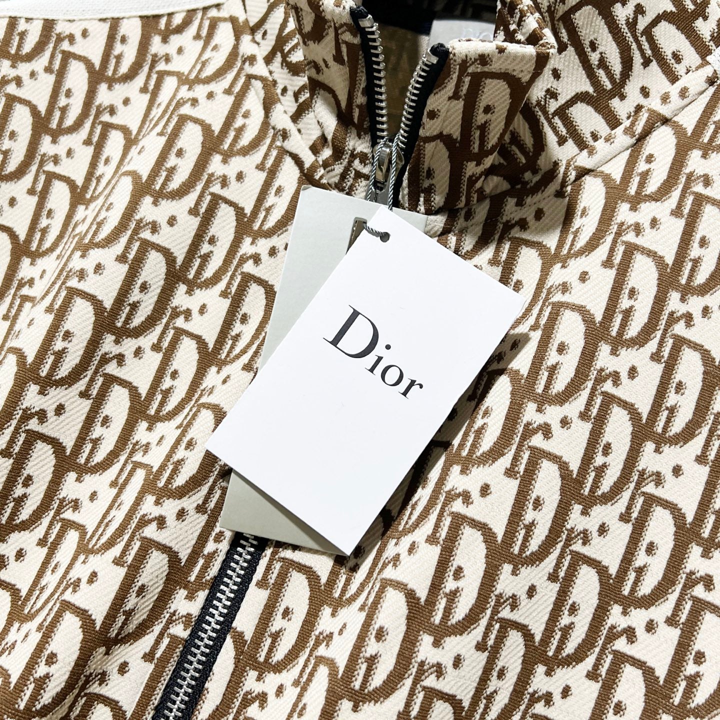 letter 1 color fashion coat  091810