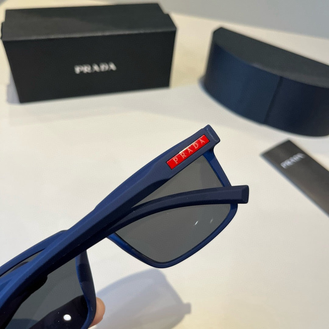 Fashion hot 1 color sunglasses 082701