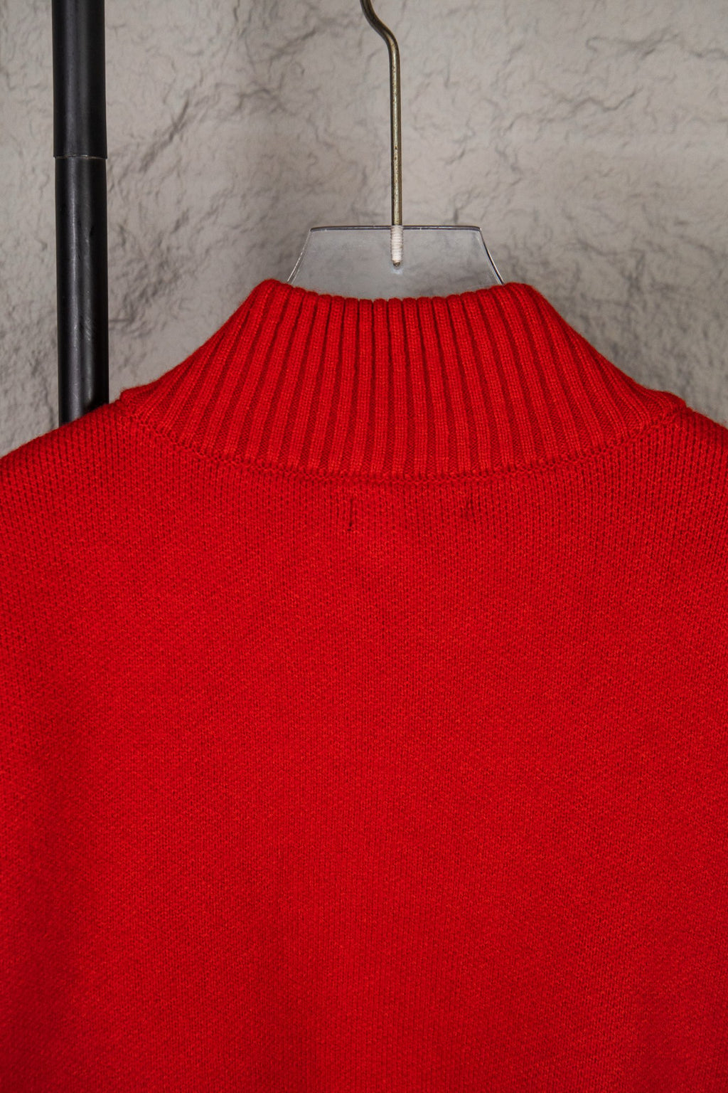 Retro atmosphere round neck autumn and winter loose and lazy feeling thick unisex sweater P205-Red