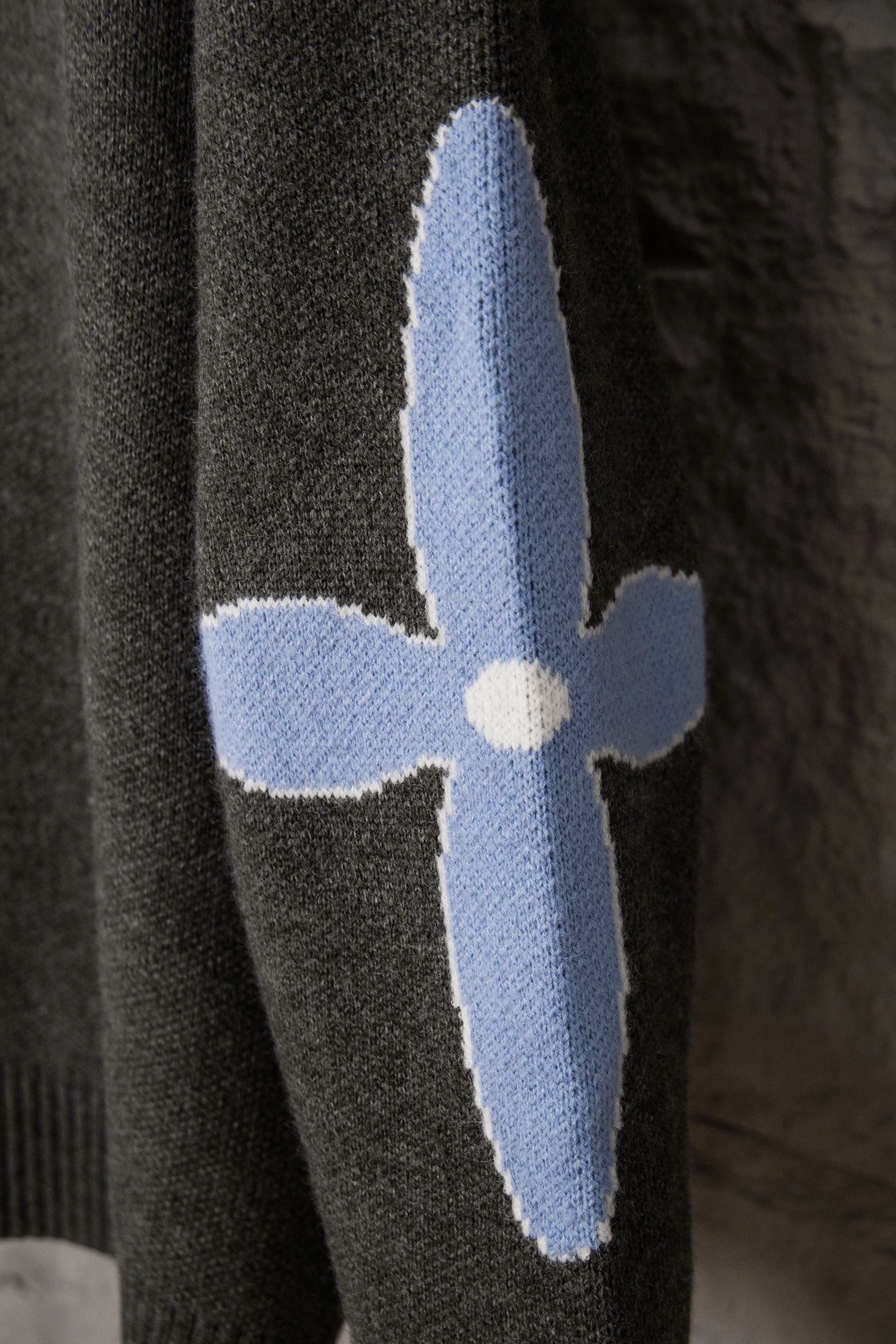 Retro atmosphere round neck autumn and winter loose and lazy feeling thick unisex sweater P205-Grey