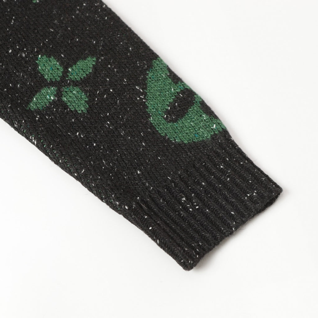 Retro atmosphere round neck autumn and winter loose and lazy feeling thick unisex sweater M832-Black