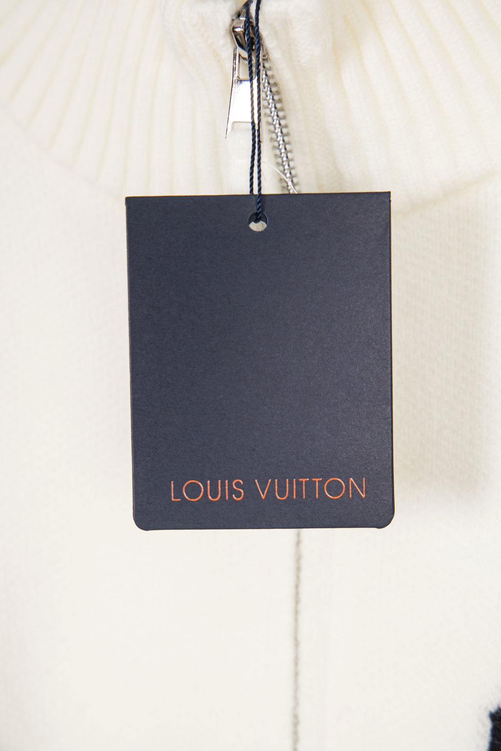 Retro atmosphere round neck autumn and winter loose and lazy feeling thick unisex sweater P205-White