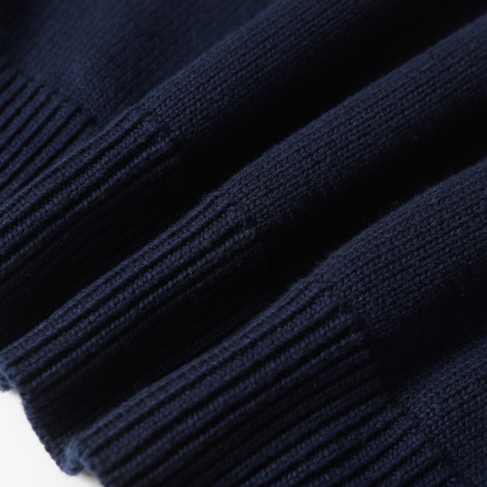 Retro atmosphere round neck autumn and winter loose and lazy feeling thick unisex sweater M803-Black