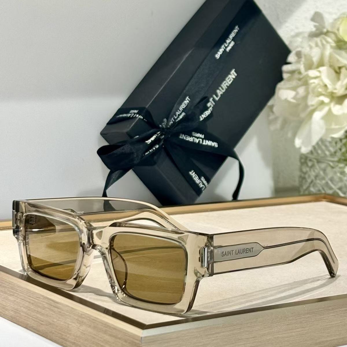 Fashion hot 8 color sunglasses