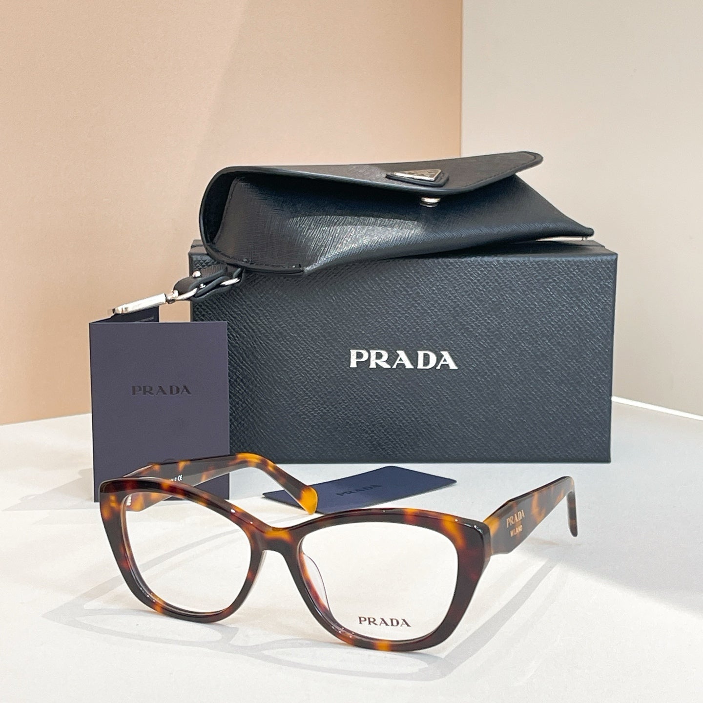 Fashion hot 4 color glasses