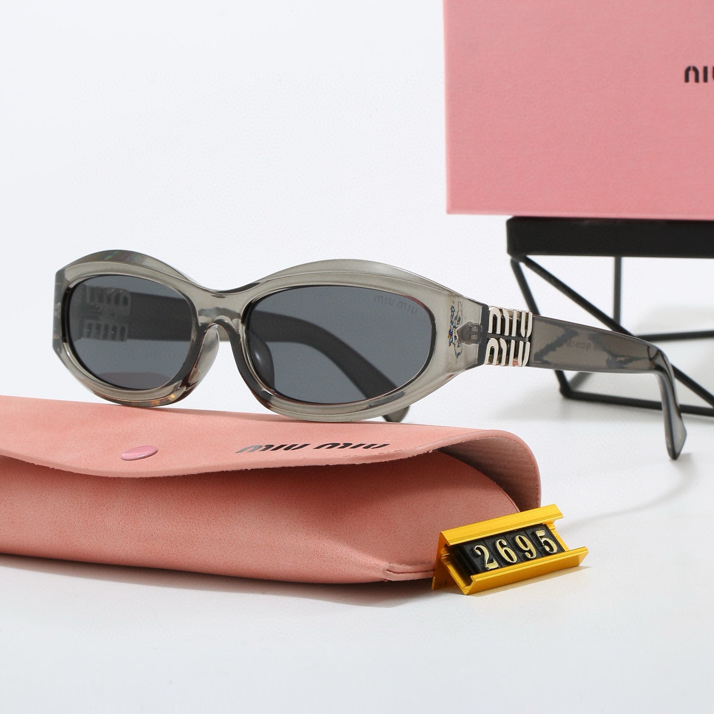 Fashion hot 4 color sunglasses 2695