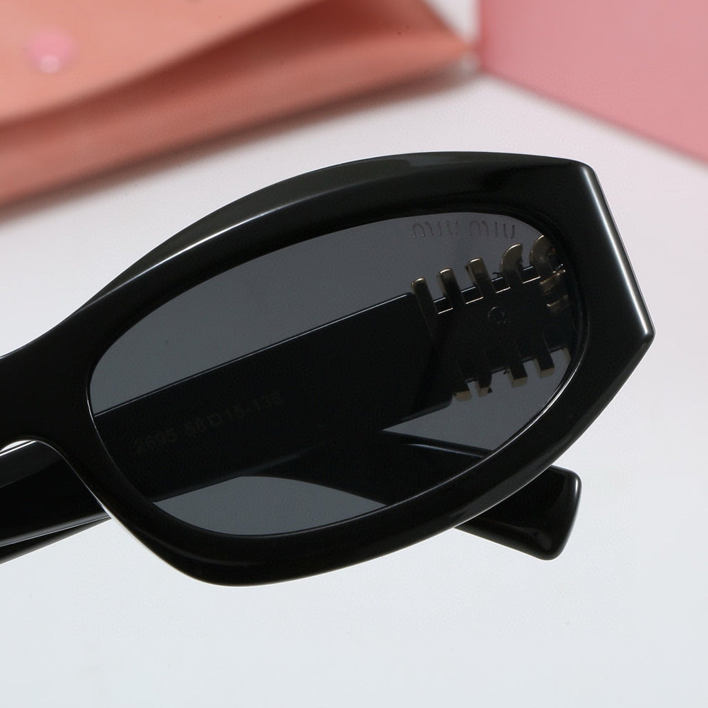 Fashion hot 4 color sunglasses 2695