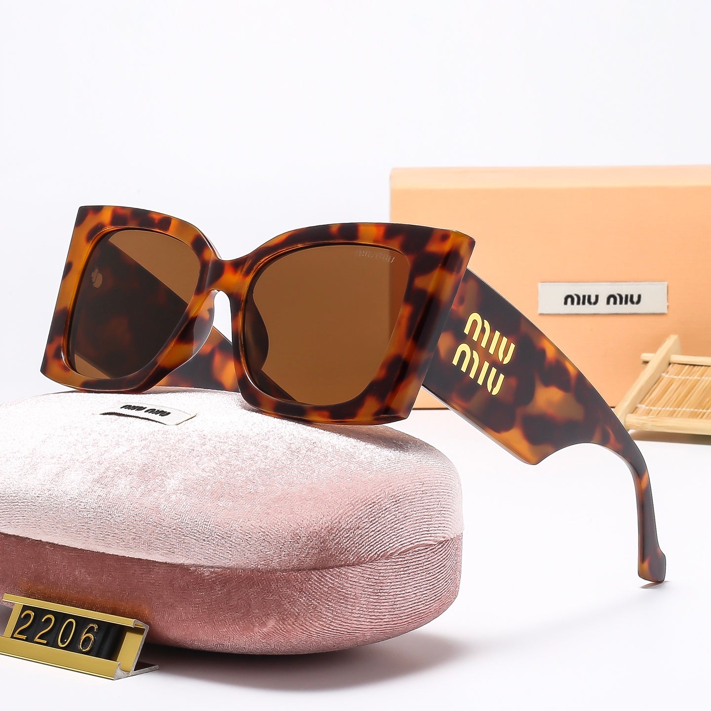 Fashion hot 7 color sunglasses 2206