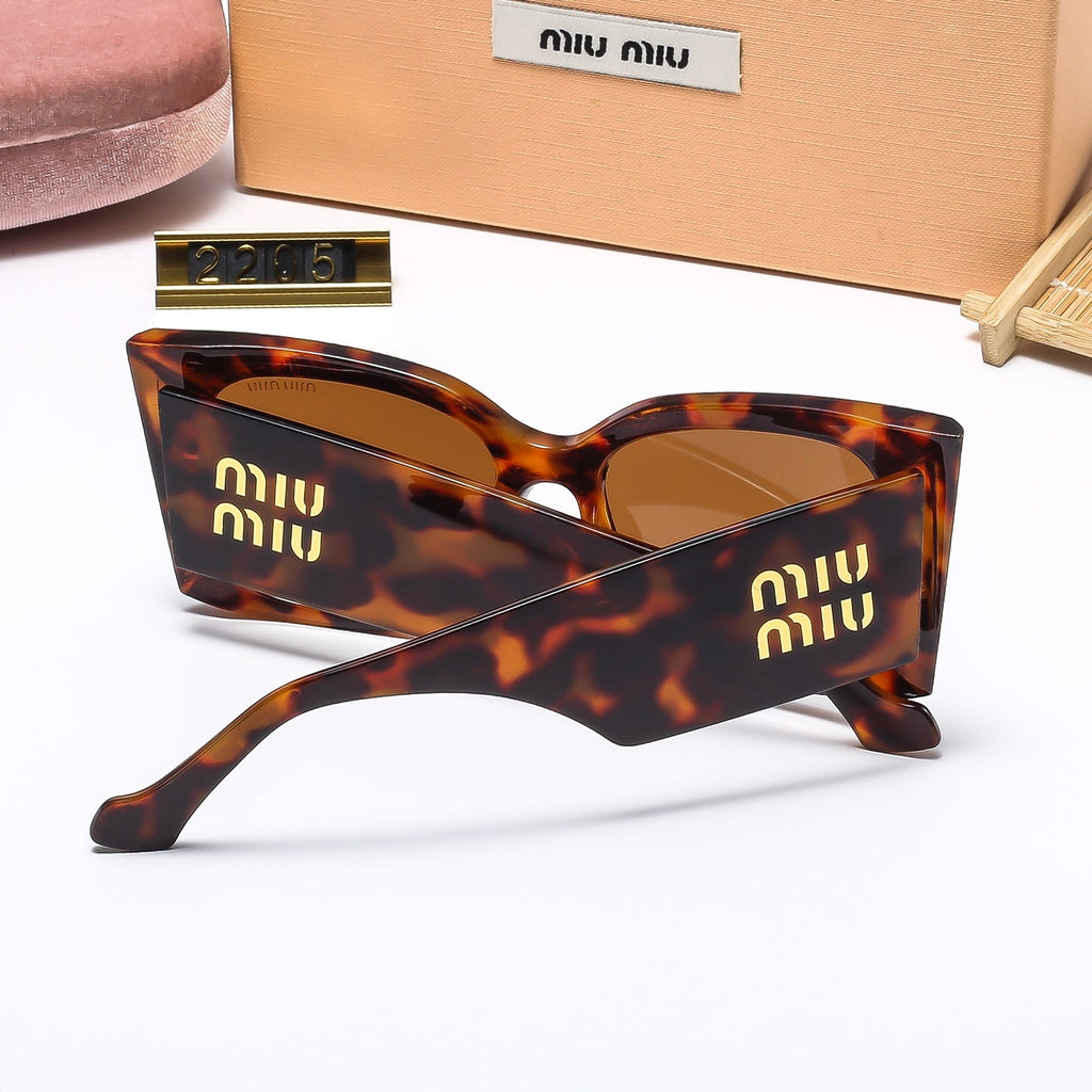 Fashion hot 7 color sunglasses 2206