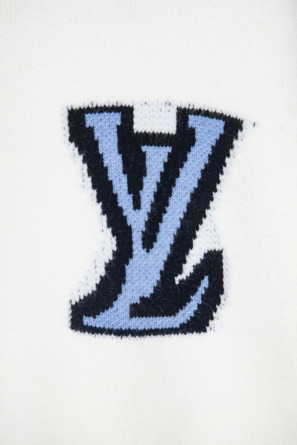 Retro atmosphere round neck autumn and winter loose and lazy feeling thick unisex sweater P195-White