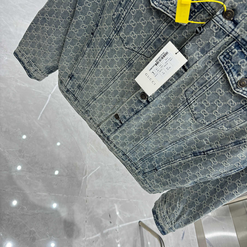 letter 1 color fashion coat  091805