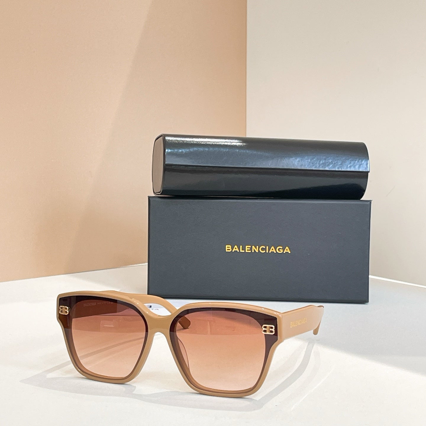 Fashion hot 7 color sunglasses