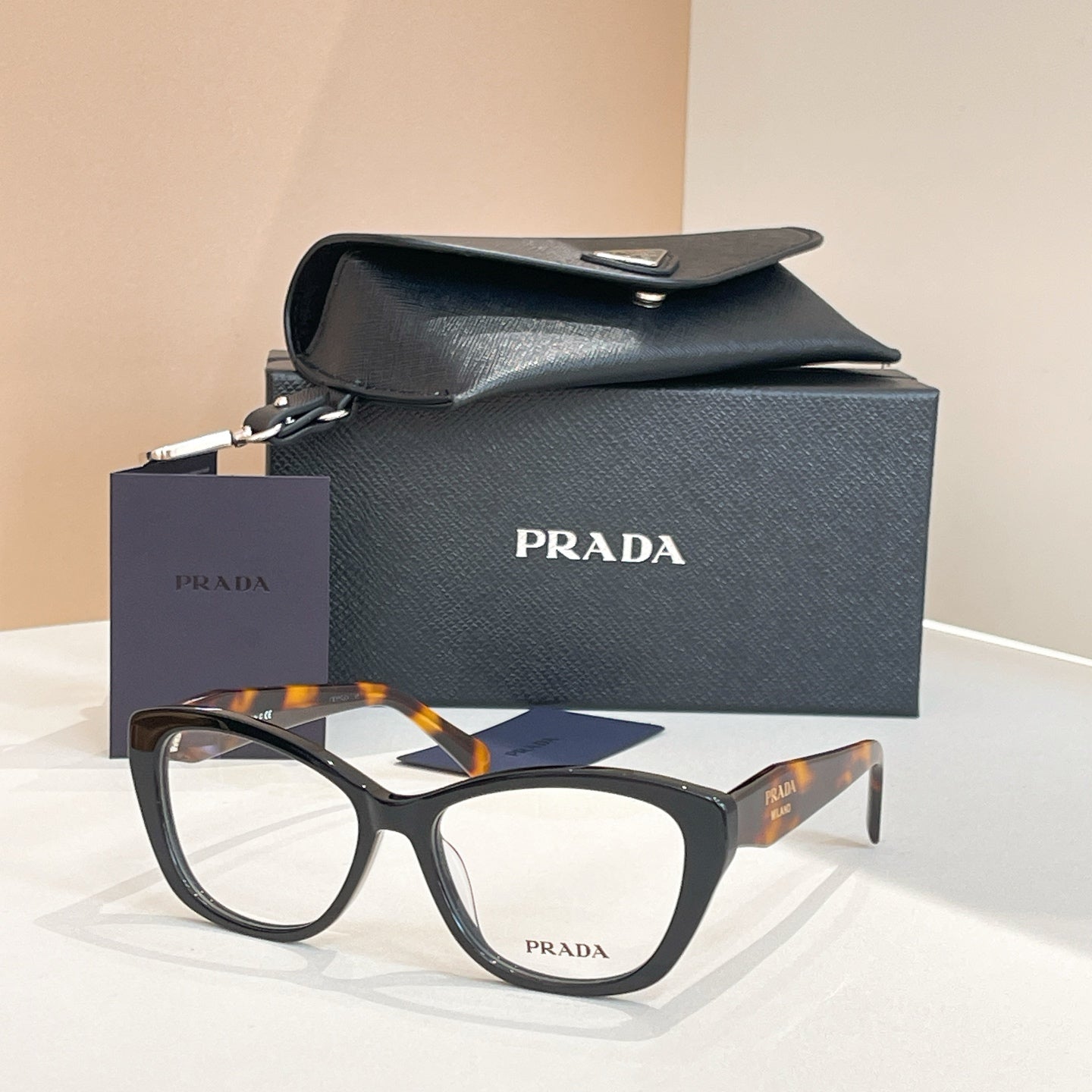 Fashion hot 4 color glasses